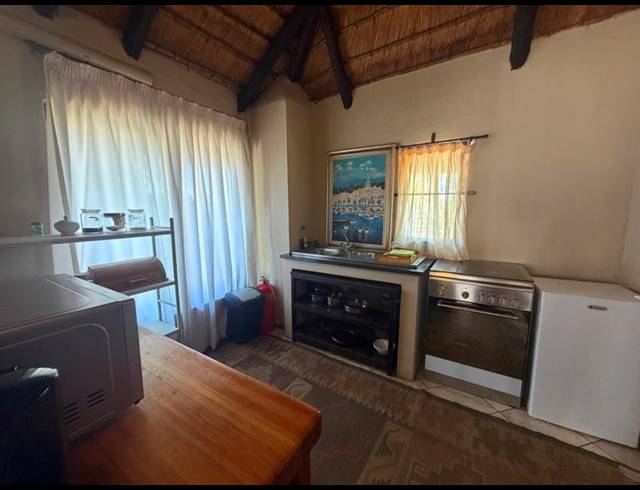 1 BEDROOM PROPERTY TO RENT IN HENNOPS RIVER